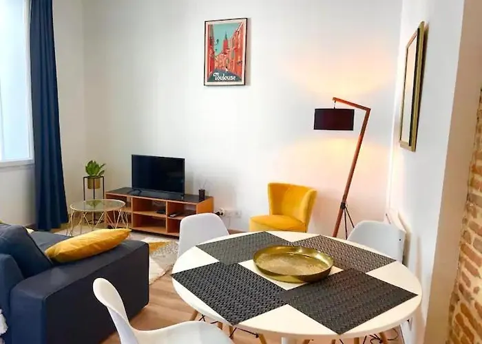 Apartment Capitole, Grand T1 Bis, Lumineux, Neuf.