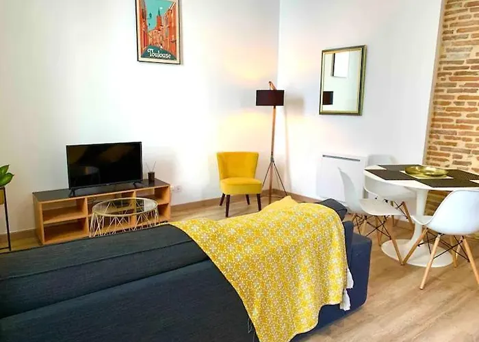 Apartment Capitole, Grand T1 Bis, Lumineux, Neuf.